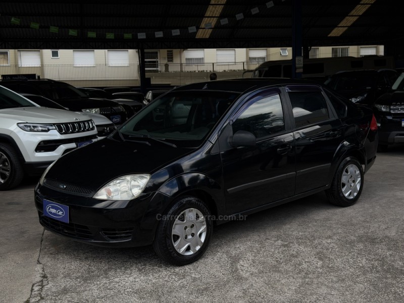 FIESTA 1.0 MPI SEDAN 8V FLEX 4P MANUAL - 2006 - CAXIAS DO SUL