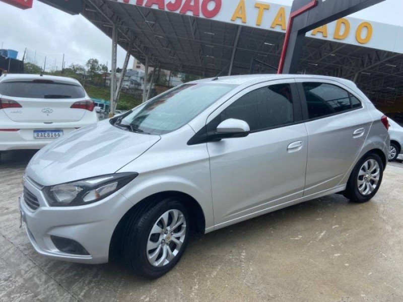 ONIX 1.4 MPFI LT 8V FLEX 4P MANUAL - 2018 - CAXIAS DO SUL