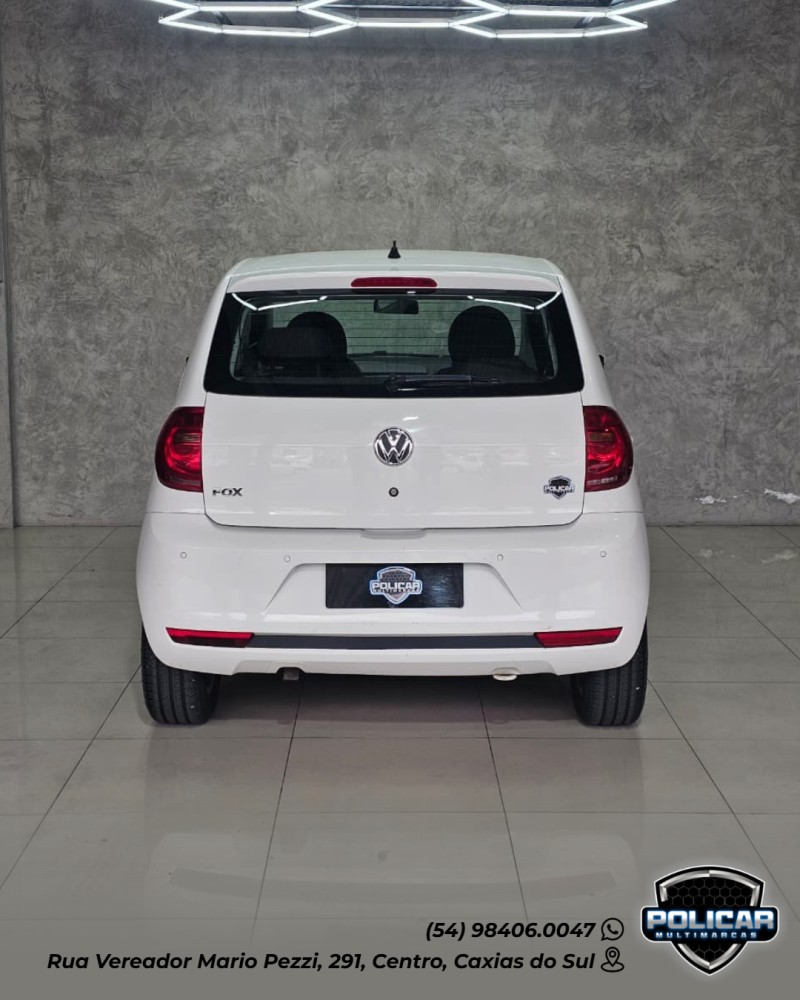 FOX 1.0 MI 8V FLEX 4P MANUAL - 2014 - CAXIAS DO SUL