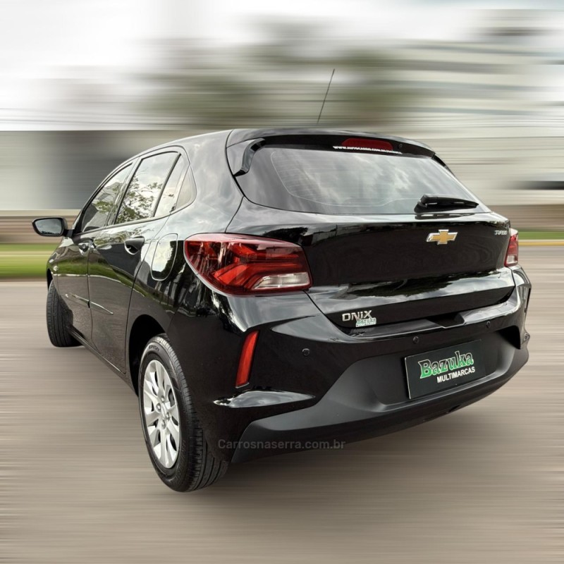 ONIX 1.0 HATCH TURBO 12V FLEX 4P AUTOMÁTICO - 2023 - NOVO HAMBURGO