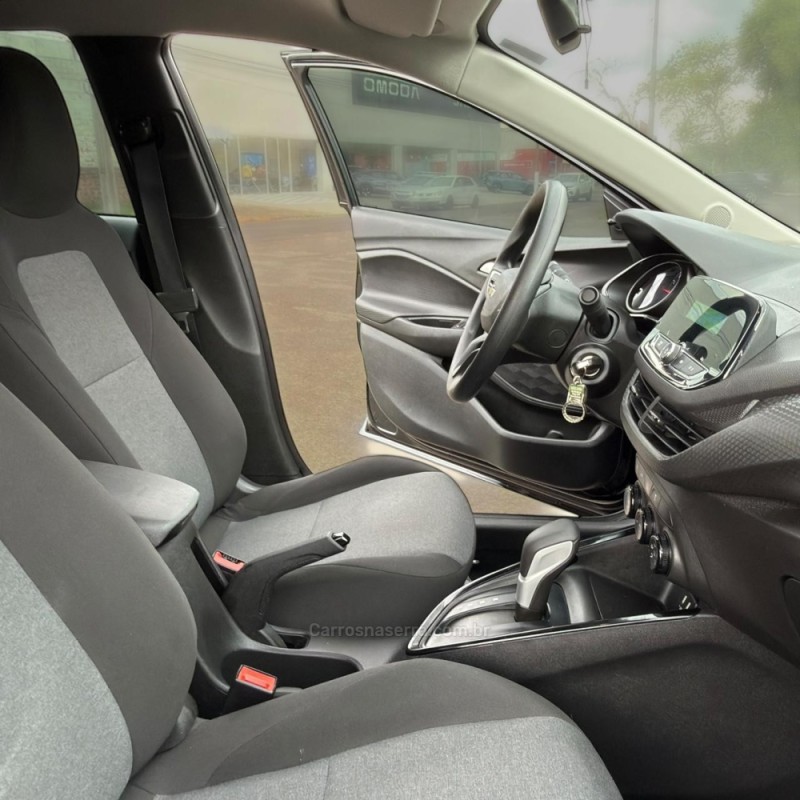 ONIX 1.0 HATCH TURBO 12V FLEX 4P AUTOMÁTICO - 2023 - NOVO HAMBURGO