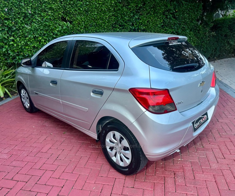 ONIX 1.0 JOY HATCH 8VFLEX 4P MANUAL - 2019 - ROLANTE