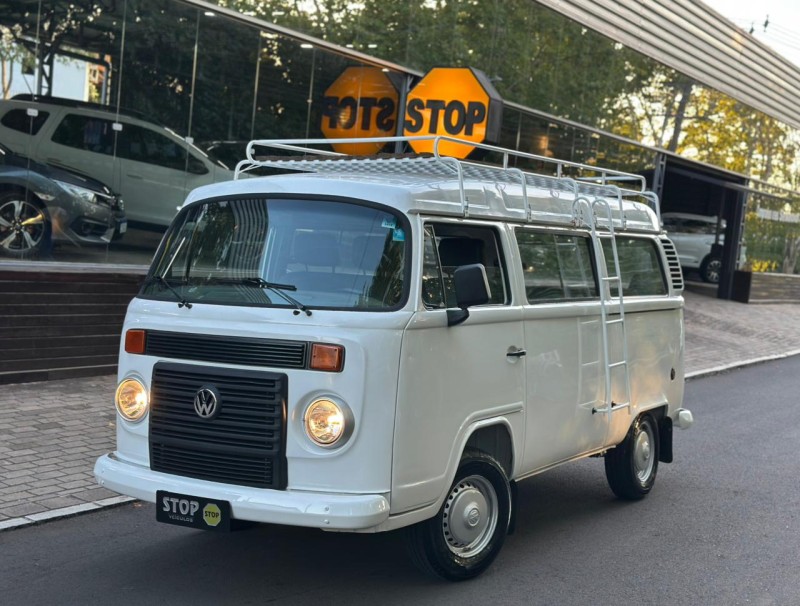 kombi 1.4 mi std escolar 8v flex 3p manual 2011 dois irmaos