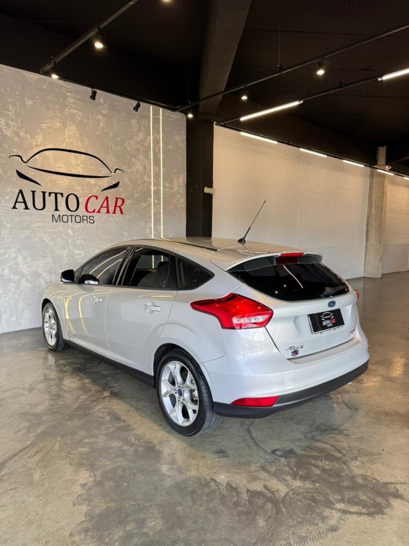 FOCUS 2.0 SE PLUS 16V FLEX 4P AUTOMÁTICO - 2016 - CAXIAS DO SUL