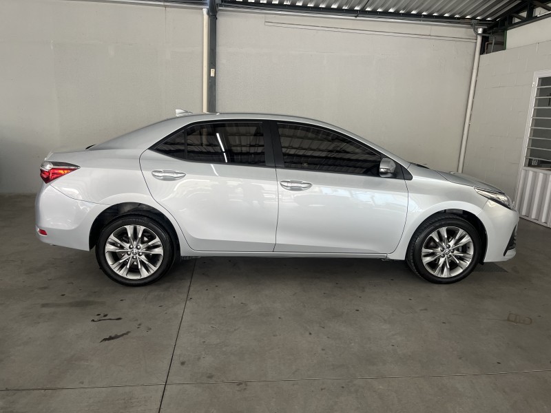 COROLLA 2.0 XEI 16V FLEX 4P AUTOMÁTICO - 2019 - CAXIAS DO SUL