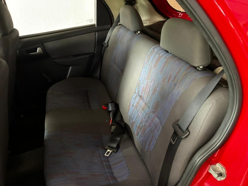 CELTA 1.0 MPFI VHCE LIFE 8V FLEX 4P MANUAL - 2012 - BOM PRINCíPIO