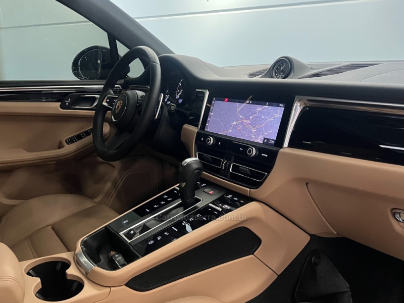 MACAN 2.0 16V GASOLINA 4P AUTOMÁTICO - 2023 - FLORES DA CUNHA