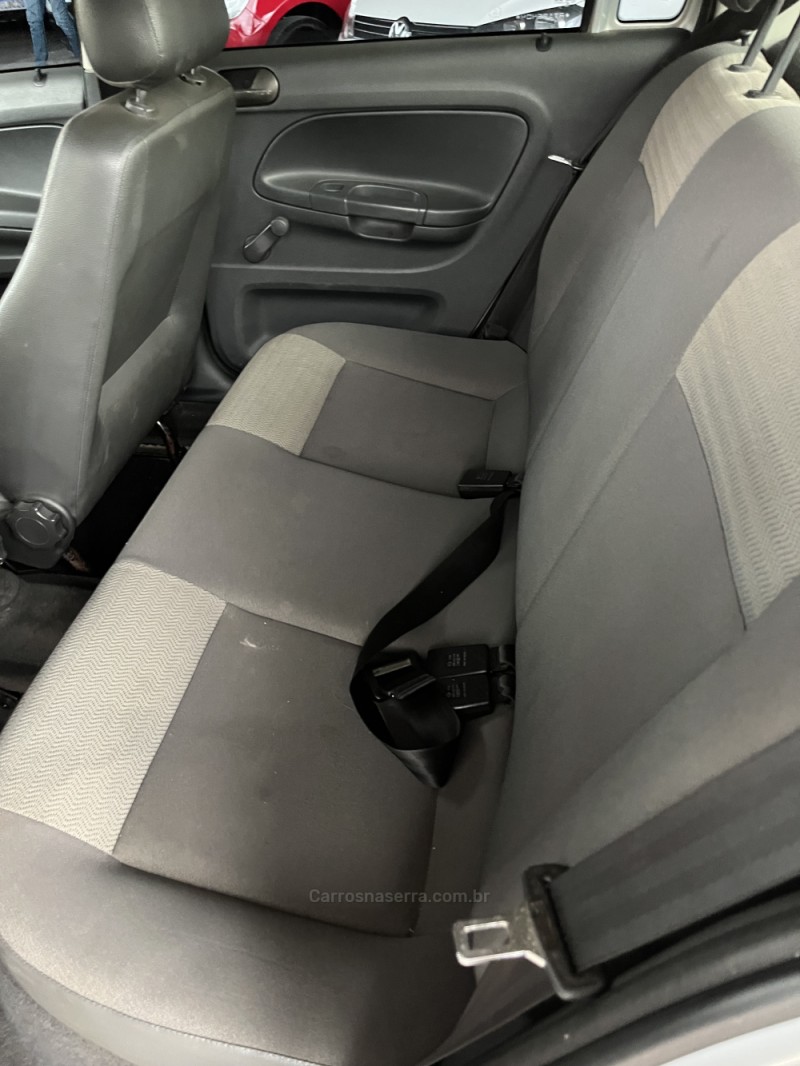 VOYAGE 1.0 MI 8V FLEX 4P MANUAL - 2010 - CAXIAS DO SUL