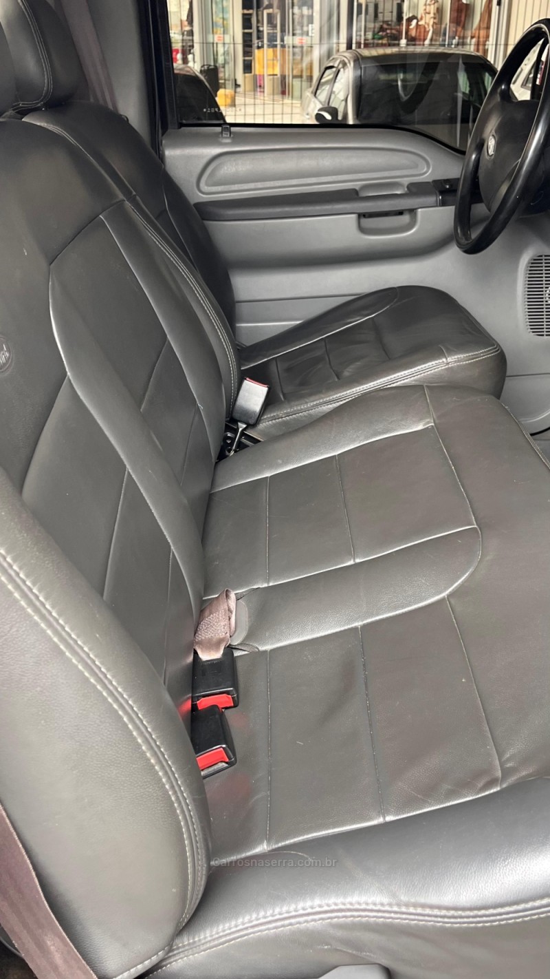 F-250 3.9 XL MAX POWER 4X4 CS DIESEL 2P MANUAL - 2007 - CAXIAS DO SUL