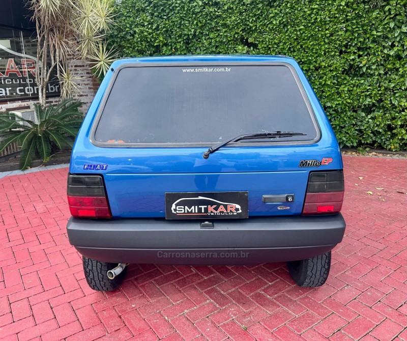UNO 1.0 IE MILLE EX 8V GASOLINA 2P MANUAL - 1996 - ROLANTE
