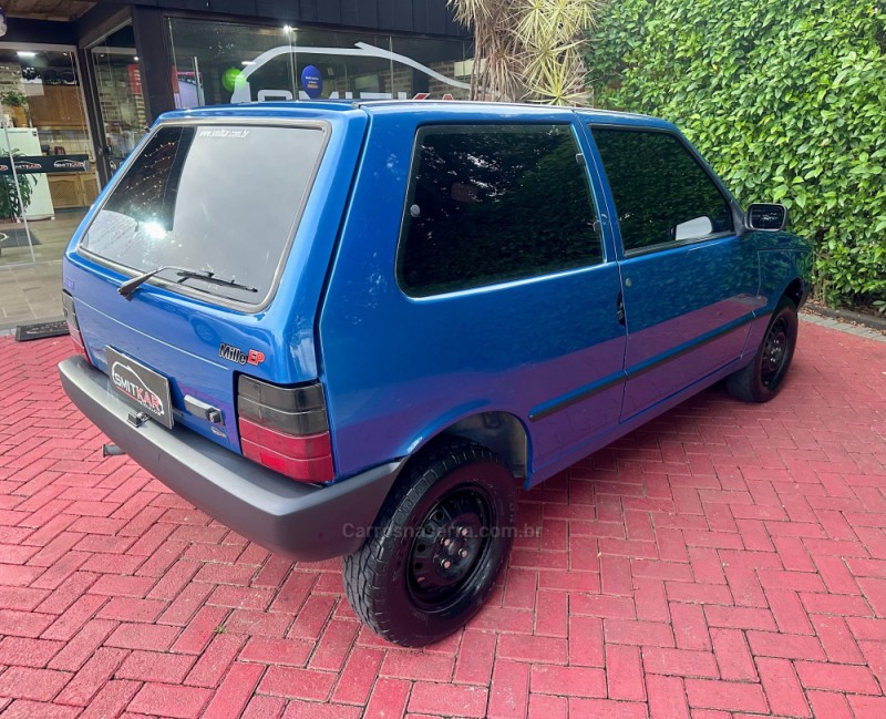 UNO 1.0 IE MILLE EX 8V GASOLINA 2P MANUAL - 1996 - ROLANTE