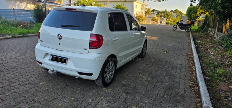 FOX 1.0 MI 8V FLEX 4P MANUAL - 2012 - IVOTI