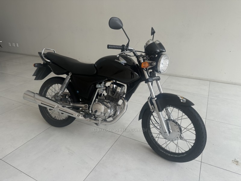 CG 150 TITAN KS - 2004 - CANELA
