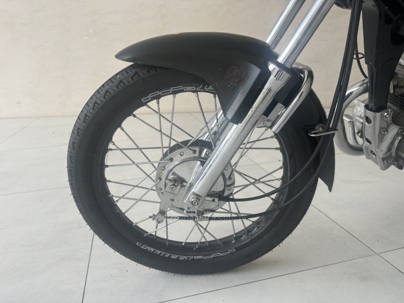 CG 150 TITAN KS - 2004 - CANELA