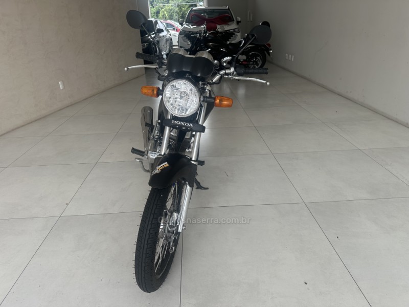 CG 150 TITAN KS - 2004 - CANELA