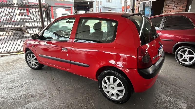 CLIO 1.0 AUTHENTIQUE 8V GASOLINA 2P MANUAL - 2005 - CAXIAS DO SUL
