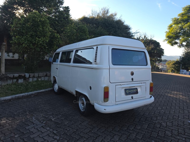 KOMBI 1.4 MI FURGÃO 8V FLEX 3P MANUAL - 2008 - IVOTI