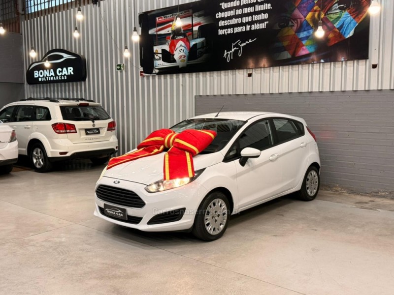 fiesta 1.5 s hatch 16v flex 4p manual 2016 caxias do sul