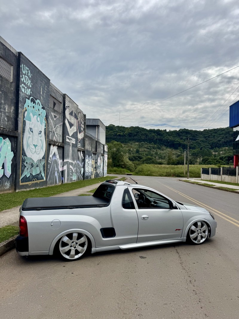 MONTANA 1.8 SPORT CS 8V FLEX 2P MANUAL - 2005 - CAXIAS DO SUL