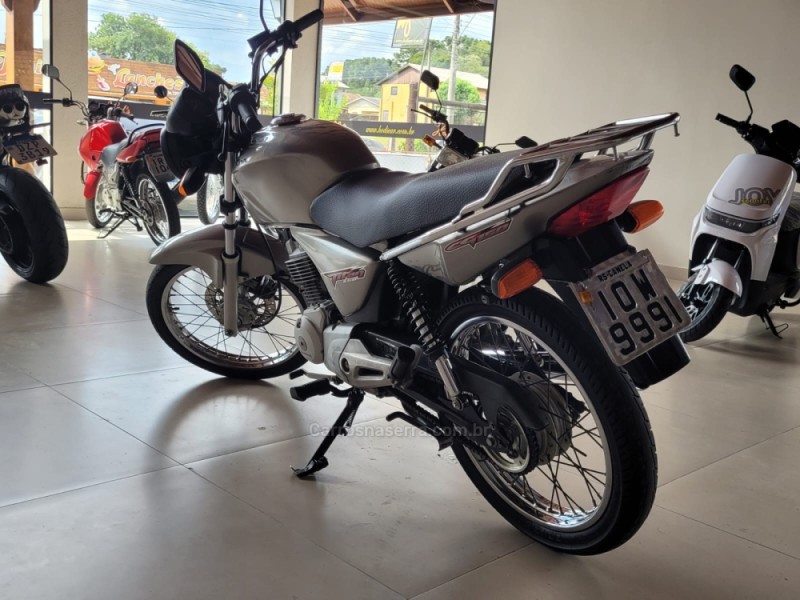 CG 150 TITAN ESD - 2008 - CANELA