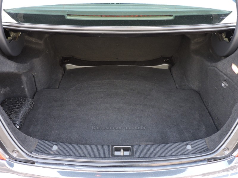 C 180 1.8 CGI CLASSIC 16V TURBO GASOLINA 4P AUTOMÁTICO - 2012 - SãO MARCOS