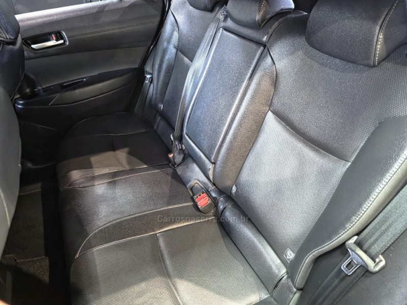 COROLLA 2.0 CROSS XRE 16V FLEX 4P AUTOMÁTICO - 2023 - CAXIAS DO SUL