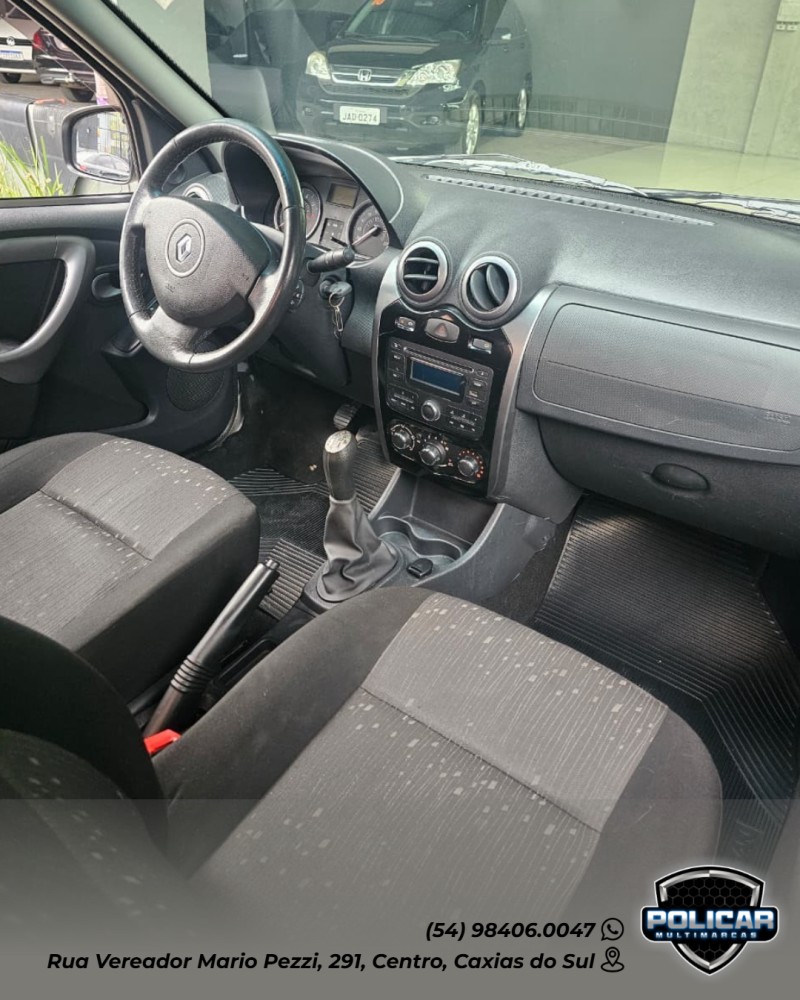 LOGAN 1.6 EXPRESSION 16V FLEX 4P MANUAL - 2013 - CAXIAS DO SUL