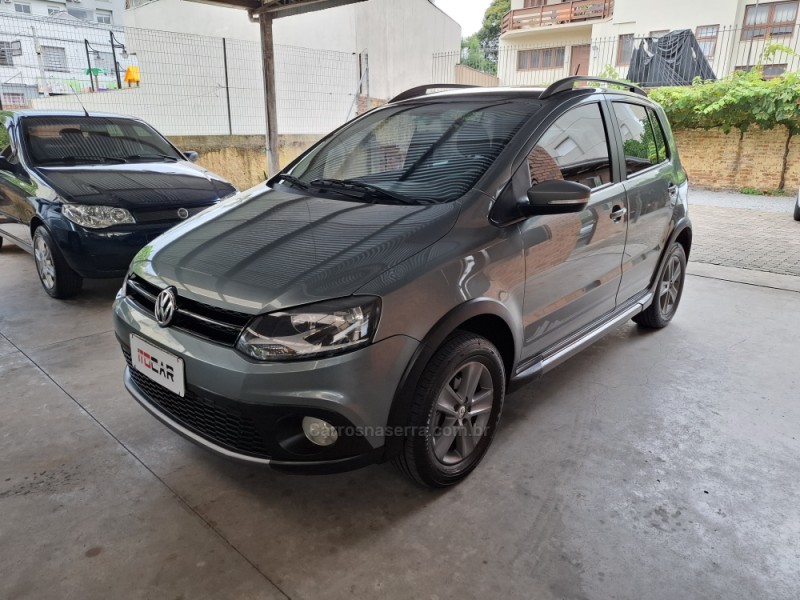 CROSSFOX 1.6 MI FLEX 8V 4P MANUAL - 2012 - GARIBALDI