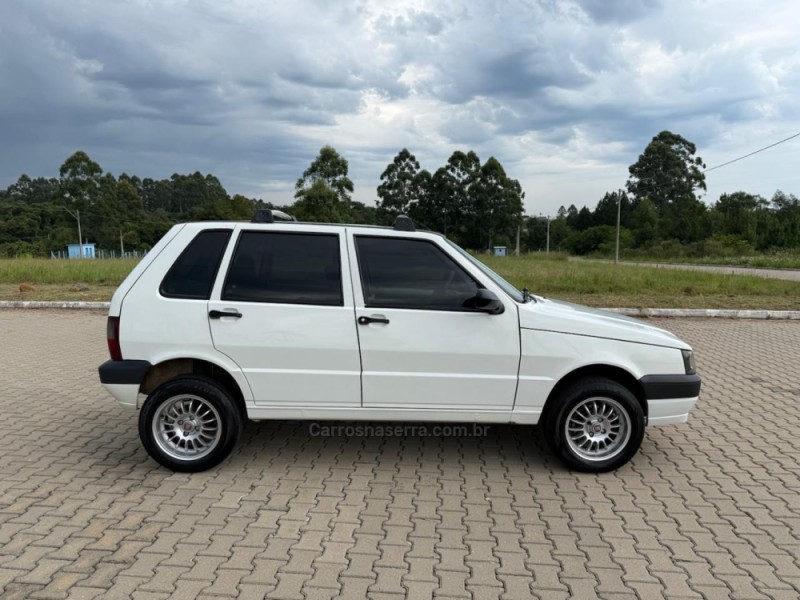 UNO 1.0 MPI MILLE EX 8V GASOLINA 4P MANUAL - 2013 - IVOTI