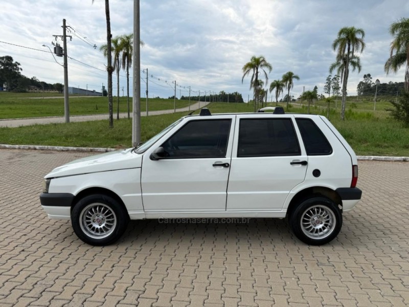 UNO 1.0 MPI MILLE EX 8V GASOLINA 4P MANUAL - 2013 - IVOTI