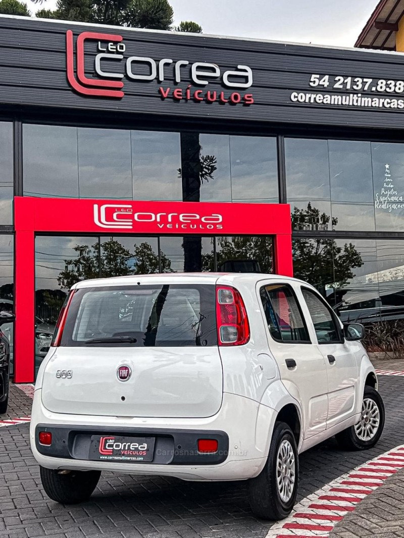 UNO 1.0 EVO VIVACE 8V FLEX 4P MANUAL - 2016 - CANELA