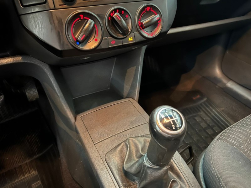 POLO 1.6 MI SPORTLINE 8V FLEX 4P MANUAL - 2014 - CAXIAS DO SUL