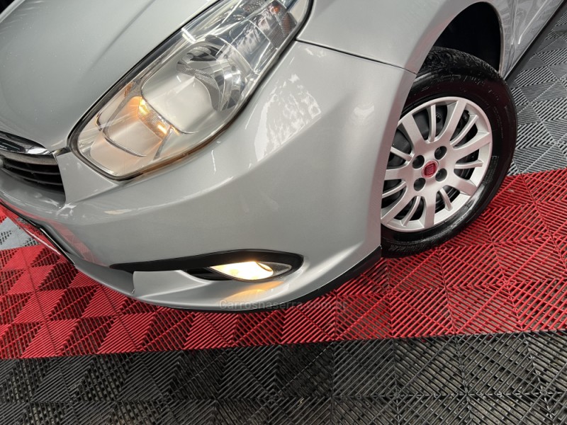 GRAND SIENA 1.4 MPI 8V TETRAFUEL 4P MANUAL - 2014 - CAXIAS DO SUL