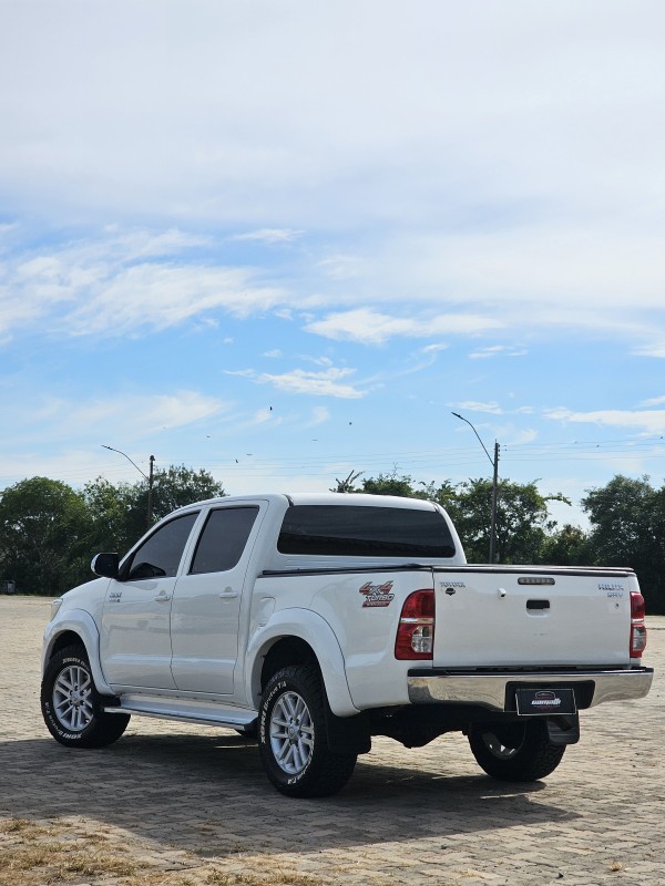 HILUX 3.0 SRV 4X4 CD 16V TURBO INTERCOOLER DIESEL 4P AUTOMÁTICO - 2014 - ANTôNIO PRADO