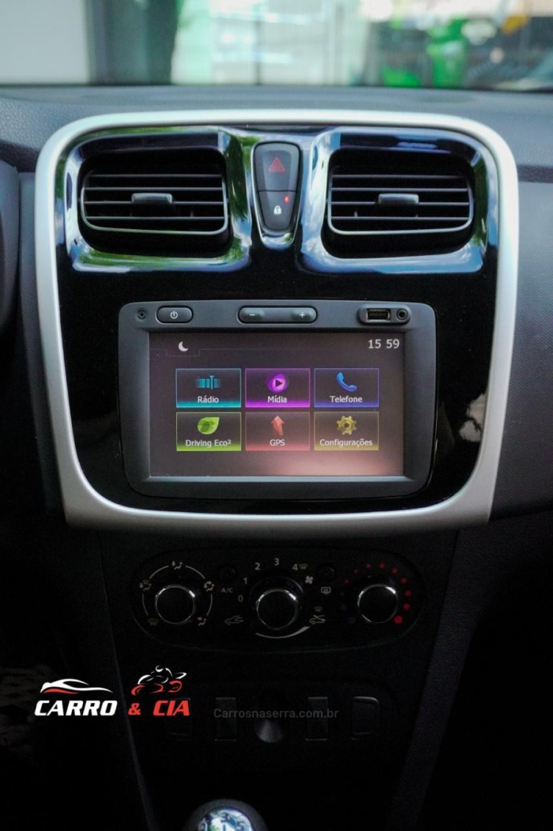 SANDERO 1.6 EXPRESSION 8V FLEX 4P MANUAL - 2016 - SANTA CRUZ DO SUL