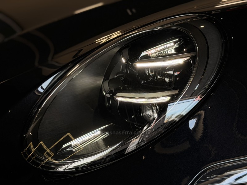 911 3.0 CARRERA COUPÉ AUTOMÁTICO - 2026 - DOIS IRMãOS