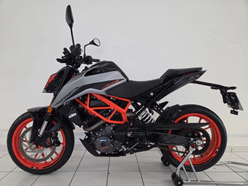 DUKE 390 ABS - 2022 - CAXIAS DO SUL