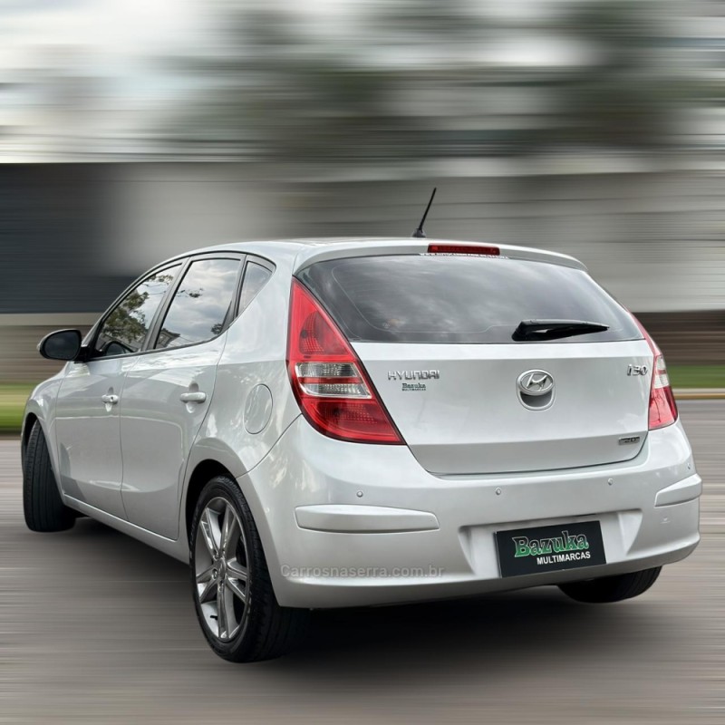 I30 2.0 MPI 16V GASOLINA 4P MANUAL - 2011 - NOVO HAMBURGO