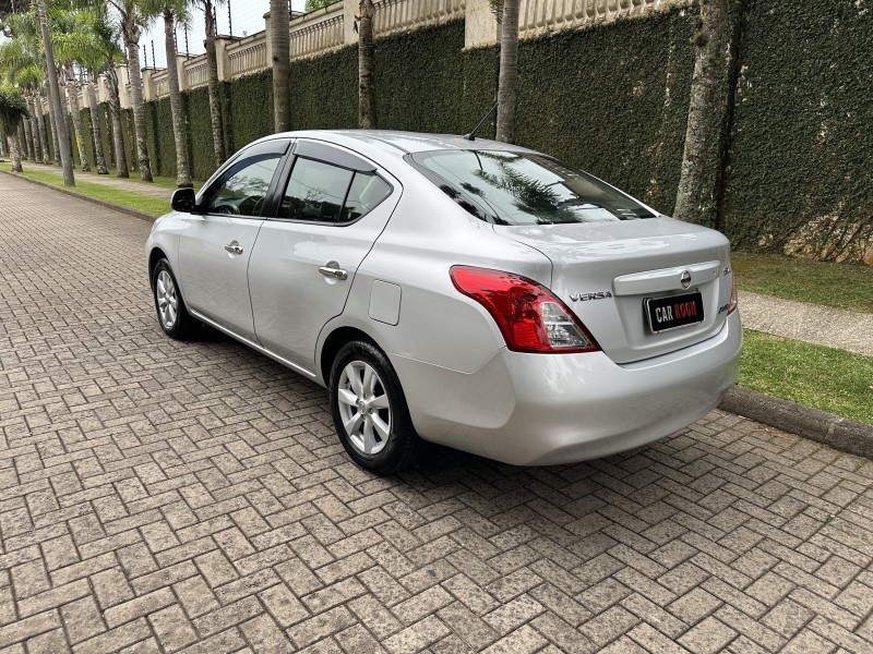 VERSA 1.6 16V FLEX SL 4P MANUAL - 2013 - CAXIAS DO SUL