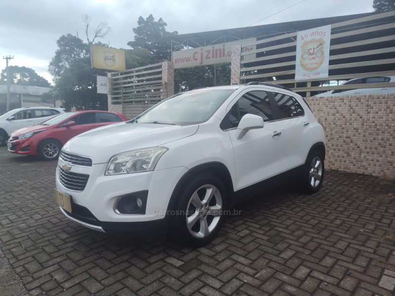 tracker 1.8 mpfi ltz 4x2 16v flex 4p automatico 2015 canela