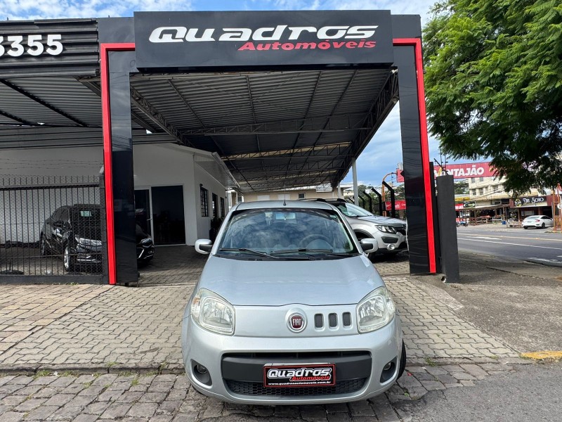UNO 1.0 EVO VIVACE 8V FLEX 4P MANUAL - 2011 - CAXIAS DO SUL