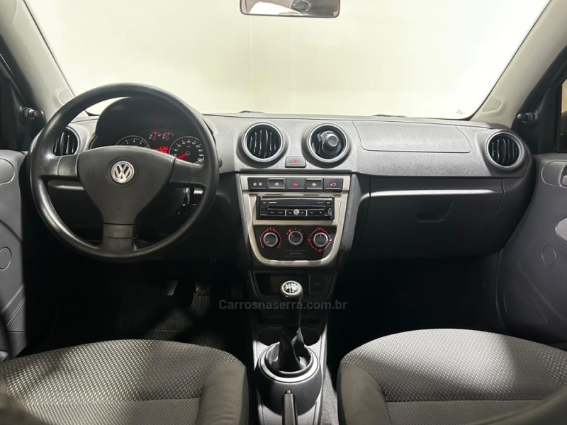 VOYAGE 1.0 MI 8V FLEX 4P MANUAL - 2012 - CAXIAS DO SUL