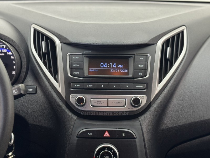 HB20 1.6 COMFORT 16V FLEX 4P MANUAL - 2016 - CARLOS BARBOSA