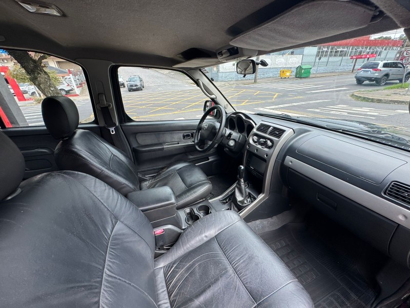 XTERRA 2.8 SE 4X4 8V TURBO INTERCOOLER DIESEL 4P MANUAL - 2007 - CAXIAS DO SUL