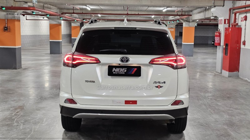 RAV4 2.0 TOP 4X2 16V GASOLINA 4P AUTOMÁTICO - 2018 - PORTO ALEGRE