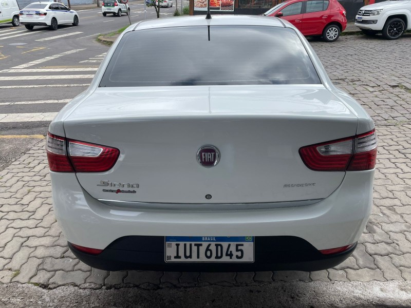 GRAND SIENA 1.4 MPI ATTRACTIVE 8V FLEX 4P MANUAL - 2014 - CAXIAS DO SUL