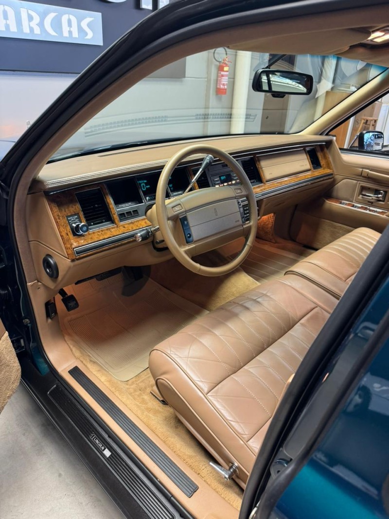 TOWN CAR  - 1994 - CAXIAS DO SUL