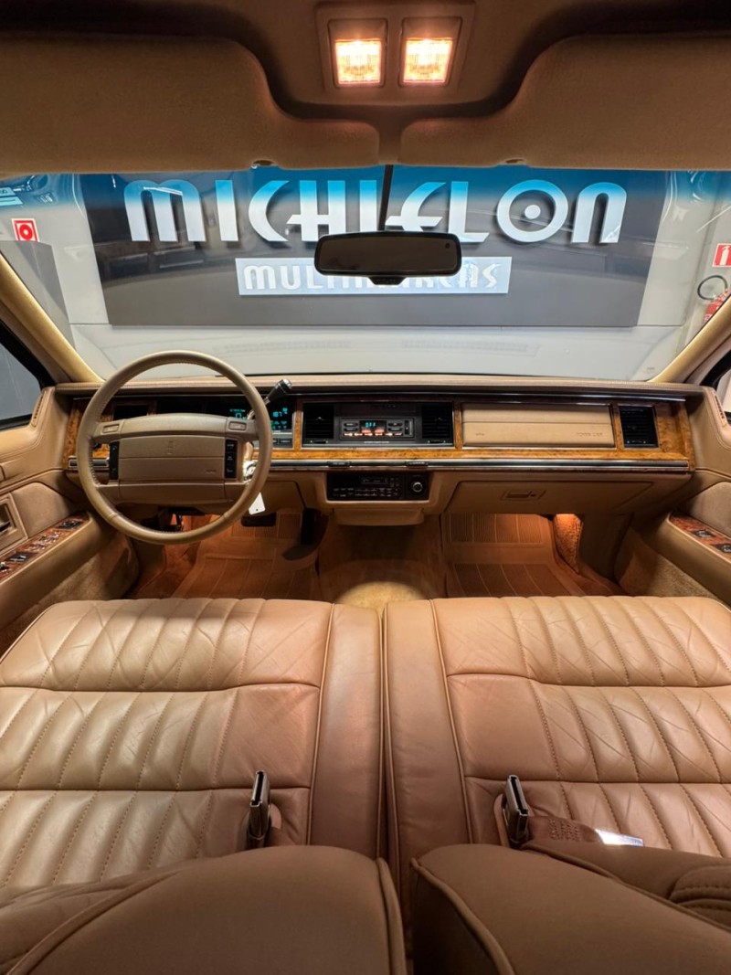 TOWN CAR  - 1994 - CAXIAS DO SUL