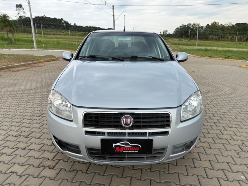 SIENA 1.0 MPI EL CELEBRATION 8V FLEX 4P MANUAL - 2012 - IVOTI