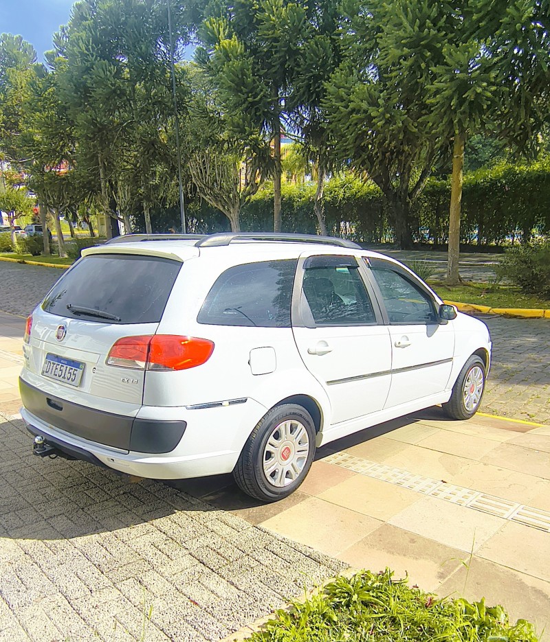 PALIO 1.4 MPI ATTRACTIVE WEEKEND 8V FLEX 4P MANUAL - 2009 - FARROUPILHA